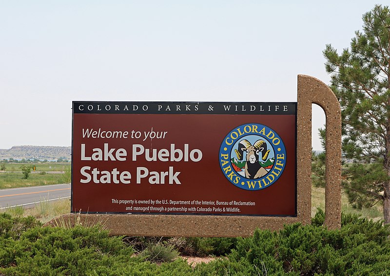 File:Lake Pueblo State Park sign.JPG