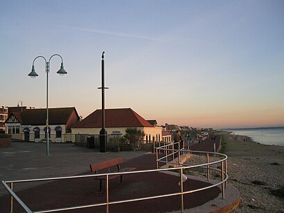 How to get to Lee-On-The-Solent with public transport- About the place