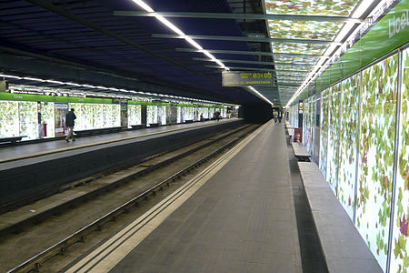 Liceu Metro station