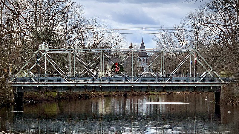 File:Main Street Bridge, Califon, NJ - looking west.jpg