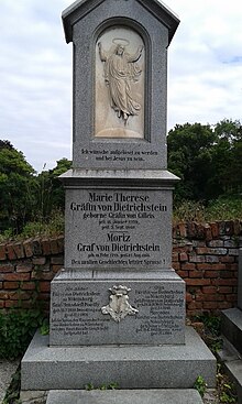 Grabmal des Ehepaars Dietrichstein (Quelle: Wikimedia)