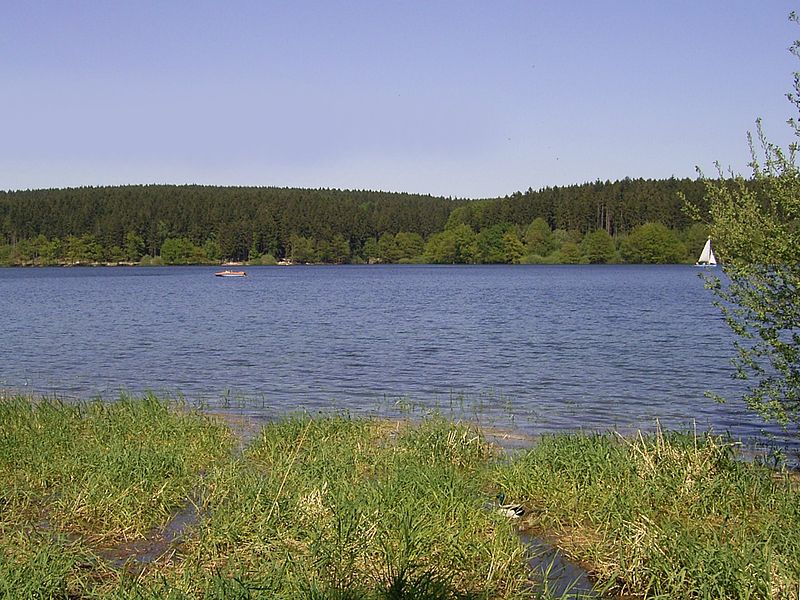 File:Marienheide - Brucher Talsperre 15 ies.jpg