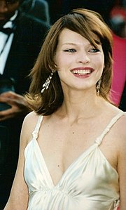 Milla Jovovich: Biografia, Carriera, Filmografia