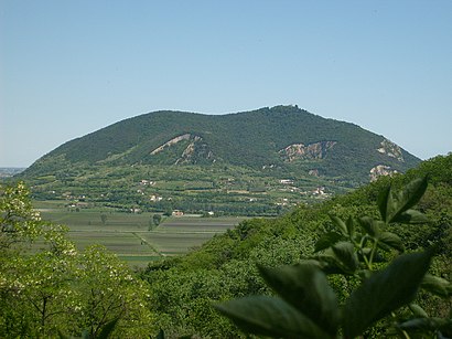 Come arrivare a Monte Ricco con i mezzi pubblici - Informazioni sul luogo