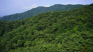 <span class="mw-page-title-main">Mount Rokkō</span> Mountain range in Japan