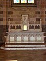 Altar a la Catedral de Nantes, amb les relíquies del cap de la beata