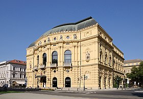 National Theatre of Szeged.jpg