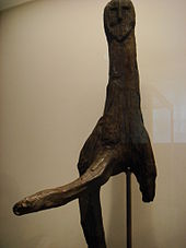 Broddenbjerg idol, a figure made from a forked stick (Type 2) and dated to approximately 535-520 BCE Nationalmuseet - Cophenaghne - Male figure.JPG