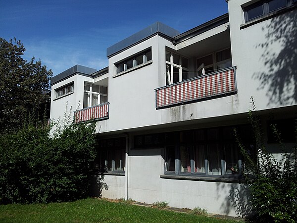 Detail at a building of the Hellerhof Estate