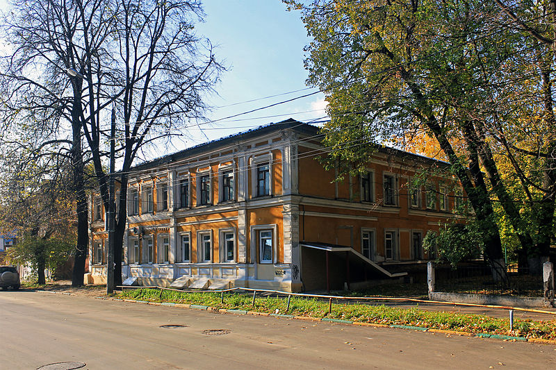 File:Nizhny Novgorod. Semashko St., 5.jpg