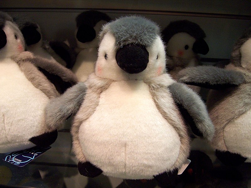 File:Ocean Park stuffed penguin.jpg