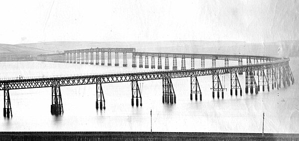 Original Tay Bridge from the north