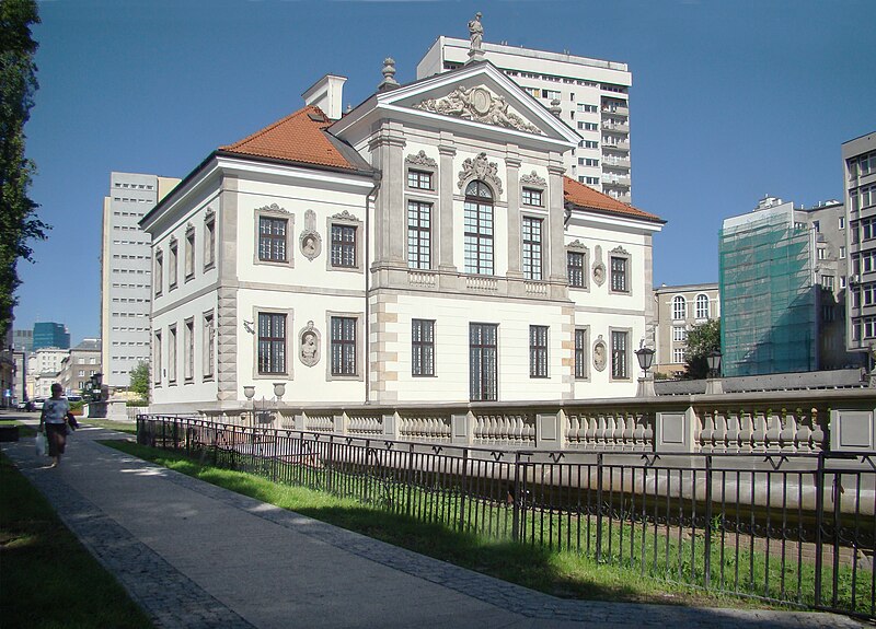 File:Ostrogski Palace Chopin Museum June 2010 g.jpg