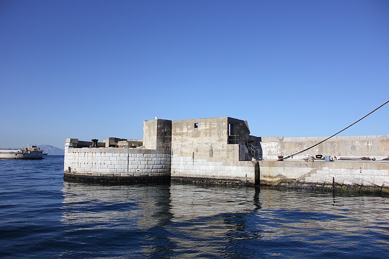 File:Part of the port in gibraltar.JPG