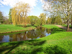 Pavasaris uzvaras Parka - panoramio.jpg