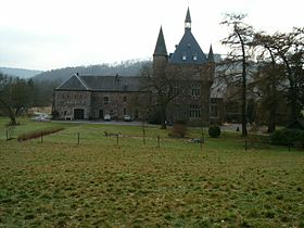 Château du Trumly makalesinin açıklayıcı görüntüsü