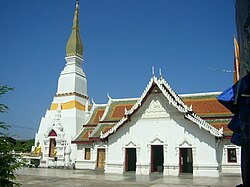 Phra That Choeng Chum, Sakon Nakhon, Thailand.jpg
