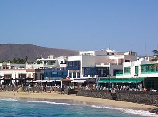 <span class="mw-page-title-main">Playa Blanca</span> Town in Canary Islands, Spain