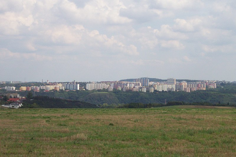 File:Praha, Lysolaje, pohled na Bohnice II.JPG