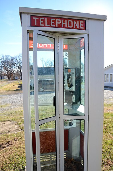 File:Prairie Grove Airlight Outdoor Telephone Booth 4 of 5.JPG