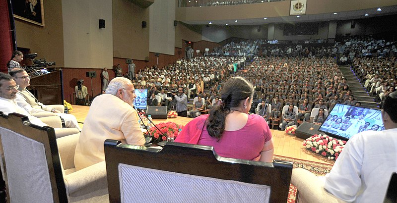 File:Prime Minister Narendra Modi interacts with school children on the eve of Teachers' Day 2015.jpg