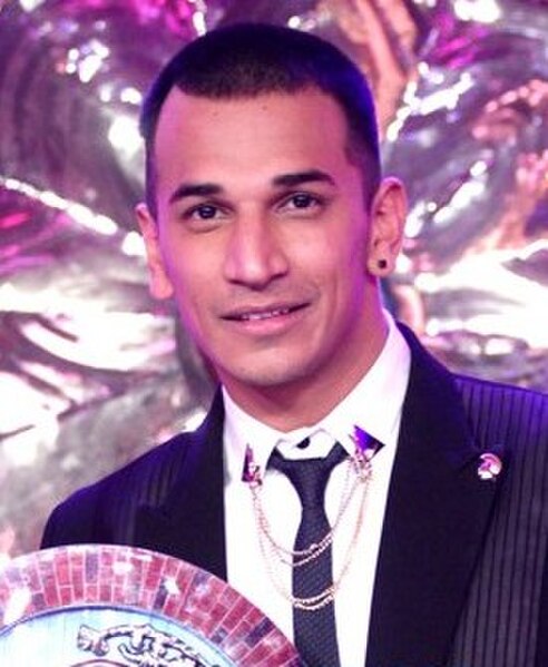 The winner of the season, Prince Narula with the trophy