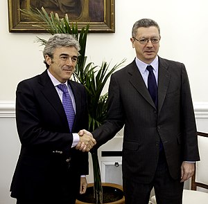 Reunión de Leandro Esteban con el Ministro de Justicia (7092795683).jpg