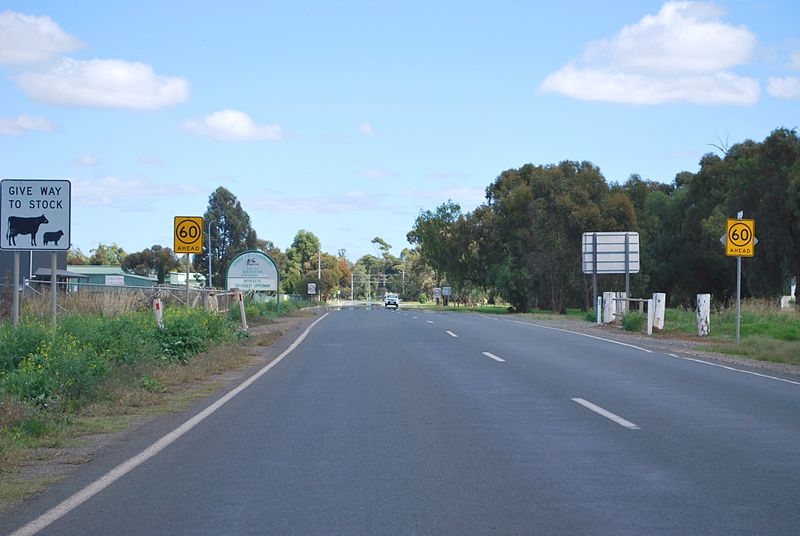 File:Rochester Town Entry.JPG