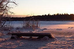 Sjön Ruila järv på vintern.