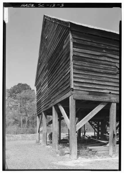 File:SOUTHEAST CORNER ELEVATION, LOOKING NORTHWEST - Browntown Cotton Gin, SC Route 341 between Johnsonville and Lake City, Johnsonville, Florence County, SC HAER SC,21-JOHVI.V,1-3.tif