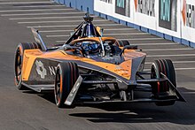 Bird at the 2024 Tokyo ePrix Sam Bird 2024 Tokyo FP2.jpg