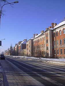 Sapernaya Street w pobliżu skrzyżowania z Kadetsky Boulevard