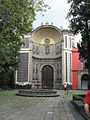 The courtyard entrance to the Parish of La Santa Vera Cruz de San Juan de Dios church