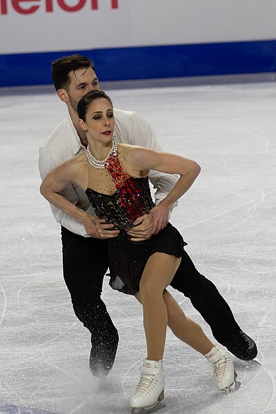 File:Skate Canada 2023 -Pairs Long-Stellato-Dudek & Deschamps-03.jpg