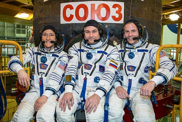 (l-r) Koch, Ovchinin and HagueSoyuz programme (Crewed missions)← Soyuz MS-11Soyuz MS-13 →