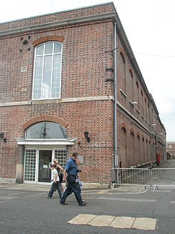 It is planned that Storehouse 12 (1849–1853), currently the Royal Naval Museum Library, will accommodate a new 'Centre for Discovery' from 2021.