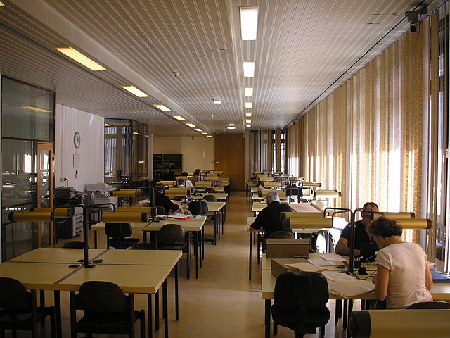Reading room of the Österreichisches Staatsarchiv (Austrian State Archive), in the Erdberg district of Vienna (2006)