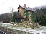 26. KWEin Bahnwärterhaus in Sudislav nad Orlicí (Halbendorf an der Adler), Okres Ústí nad Orlicí, Tschechien.