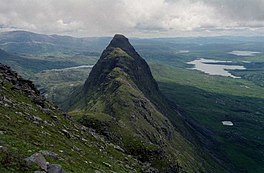 Suilven, looking past Meall Meadhonach to Cam Loch - geograph.org.uk - 496447.jpg