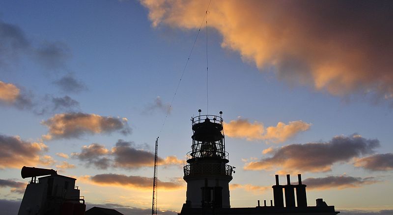 File:Sumburgh Lighhouse MG 6078 (30500696854).jpg