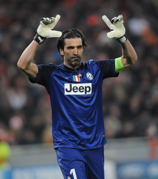 File:Super Gigi Buffon (Juventus) (2).jpg