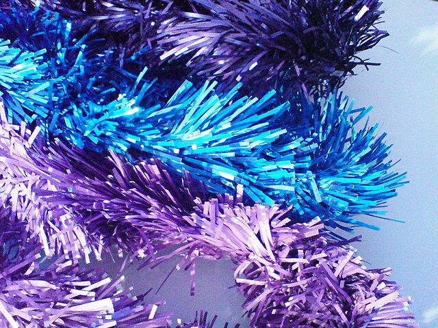 File:Sparkly pom poms.jpg - Wikimedia Commons