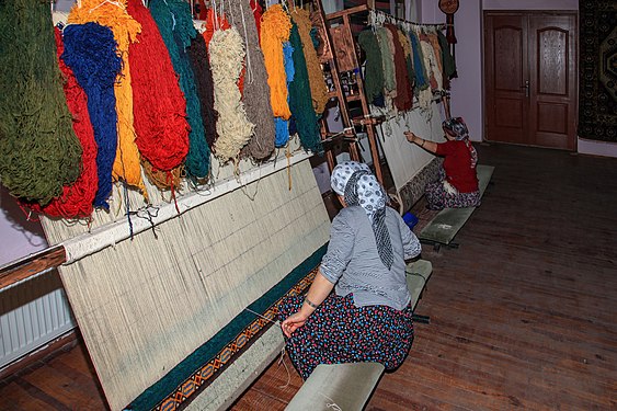 traditional skills of carpet weaving in Turkey