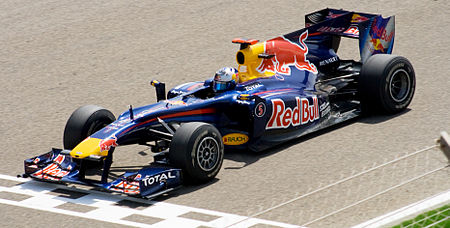 Fail:Vettel_Bahrain_2010.jpg