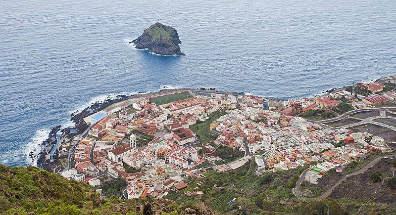 File:Vista de Garachico, Tenerife, España, 2012-12-13, DD 09.jpg