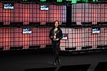 فائل:Web Summit 2018 - Centre Stage - Day 2, November 7 ENX 4038 (31895563848).jpg تھمب نیل