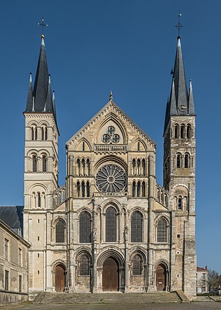 <span class="mw-page-title-main">Basilica of Saint-Remi</span> Church in Reims, France