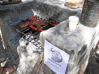 Parrillada en el Cerro San Cristóbal, Santiago de Chile.