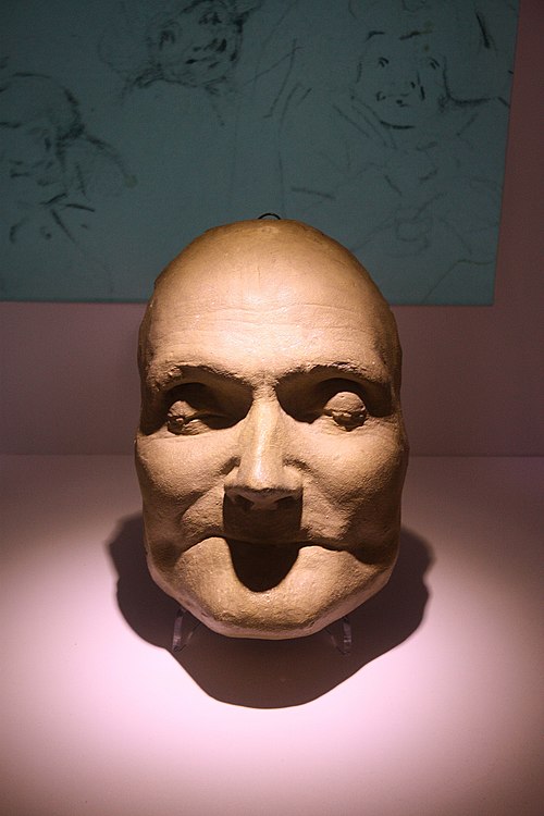 Plaster cast death mask, made several hours after his death. Hunterian Museum and Art Gallery, Glasgow, Scotland.