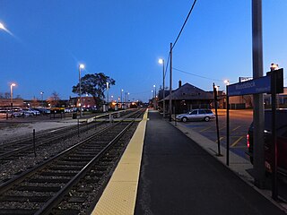 <span class="mw-page-title-main">Woodstock station (Illinois)</span> Commuter rail station in Woodstock, Illinois